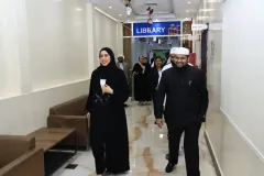 DG-Visit0158