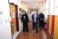 DG-Visit0164