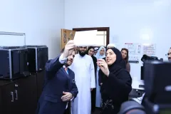 DG-Visit0181
