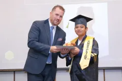 Grade-652